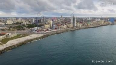 无人机飞越哈瓦那，古巴，加勒比海和malecon<strong>步行街</strong>